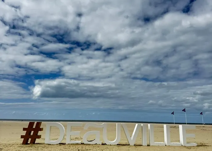 Appartamento Avec Balcon Vue *