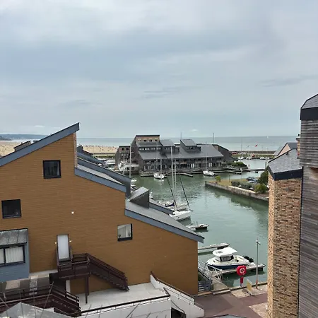Avec Balcon Vue Apartment